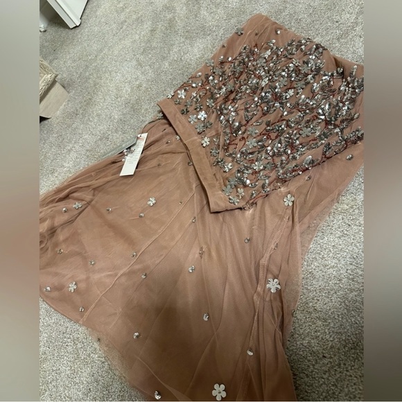 DOLLY & DELICIOUS CO-ORD IN CHAMPAGNE-PINK. EMBELLISHED MERMAID INDIAN CO-ORD - Picture 5 of 6